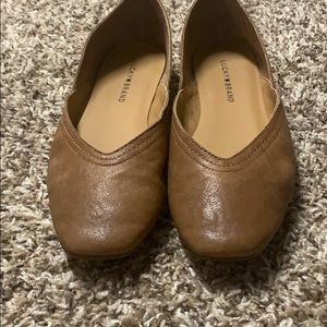 🎉 Women’s Lucky Brand flats 🥳